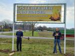 Am 18.03.2023 wurde bereits das Banner für das Osterfeuer aufgestellt