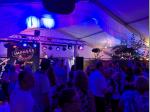 Party auf dem Festzelt